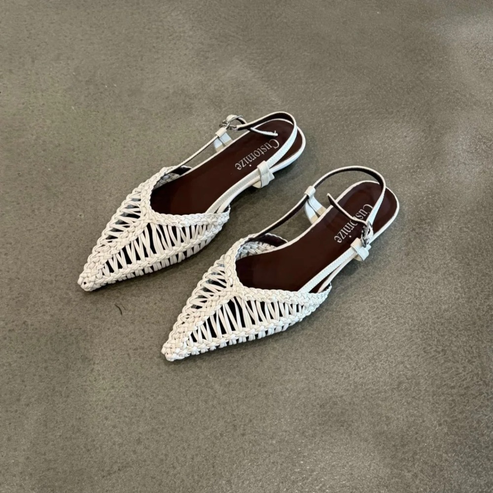 Sandal Wanita Model Romawi Any - Pointed Toe Flat ulasan dan harga