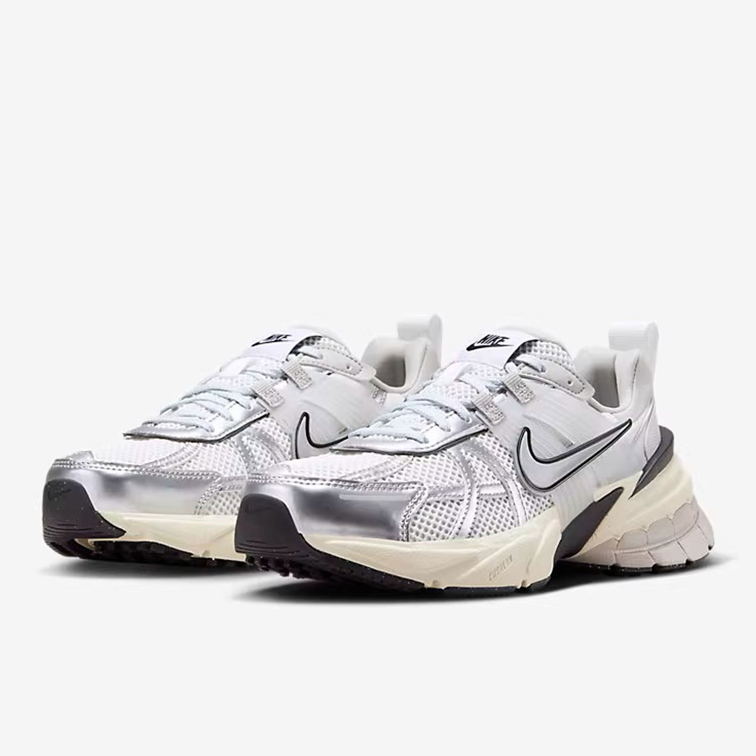 Sepatu lari wanita musim dingi - Women Shoes Nike ulasan dan harga