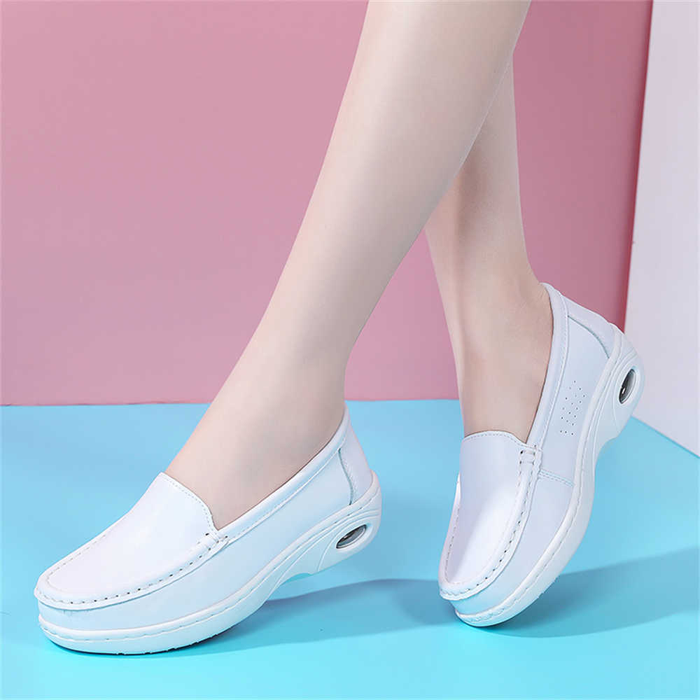 Sepatu Hak Sol Putih Chunky Se - Women Shoes Types ulasan dan harga